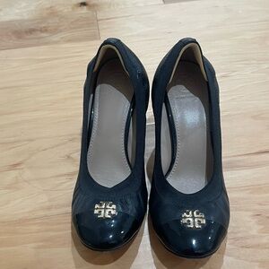 Tory Burch Black Leather Wedges